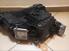 Laden Sie das Bild in den Galerie-Viewer, Frontscheinwerfer Skoda Superb III 3V1941015D Links Scheinwerfer Headlight