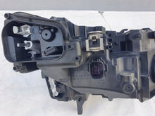 Load image into Gallery viewer, Frontscheinwerfer Audi E Tron 4KE941039 4KE941040 LED Ein Satz Headlight SCH6890603783av