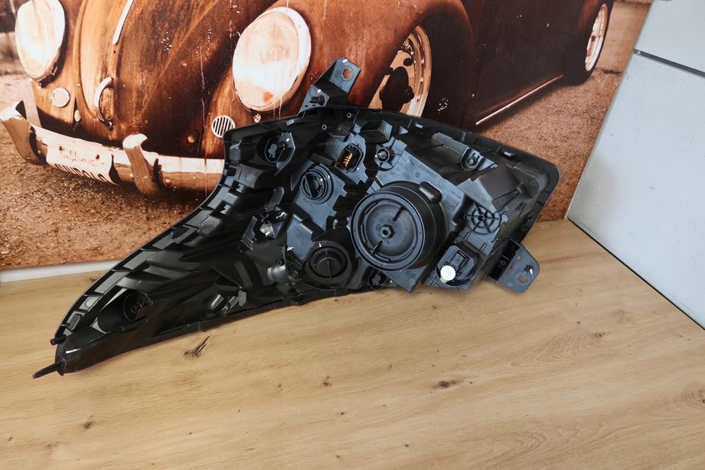 Frontscheinwerfer Opel Vivaro Trafic III 260104107 Xenon Rechts Headlight