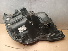 Laden Sie das Bild in den Galerie-Viewer, Frontscheinwerfer Mercedes-Benz W212 A2128205761 Xenon Links Headlight SCH2500402813mc