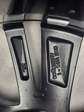 Laden Sie das Bild in den Galerie-Viewer, 1x Alufelge 18 Zoll 7.0" 5x100 51ET Glanz Schwarz 6VA601025AD Skoda Fabia Iv FEL9552438752zg