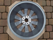 Load image into Gallery viewer, 1x Alufelge 17 Zoll 7.0" 5x112 45ET Silber 2GA601025 VW T-Roc Rim Wheel FEL4037502405rw