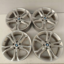 Laden Sie das Bild in den Galerie-Viewer, 4x Alufelge 18 Zoll 7.0" 5x112 22ET Glanz Silber 6876918 BMW X3 G01 G02 FEL2033088917xe