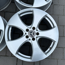 1x Alufelge 19 Zoll 8.5