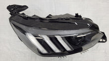 Laden Sie das Bild in den Galerie-Viewer, Frontscheinwerfer Peugeot 208 II LED Rechts Scheinwerfer Headlight SCH4149720389my