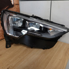 Frontscheinwerfer Audi Q3 83A941012 LED Rechts Scheinwerfer Headlight SCH2466629905vv