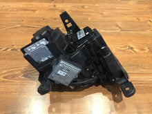 Laden Sie das Bild in den Galerie-Viewer, Frontscheinwerfer Jeep Grand Cherokee Wk2 68144709AH Links Headlight SCH2496295977fa