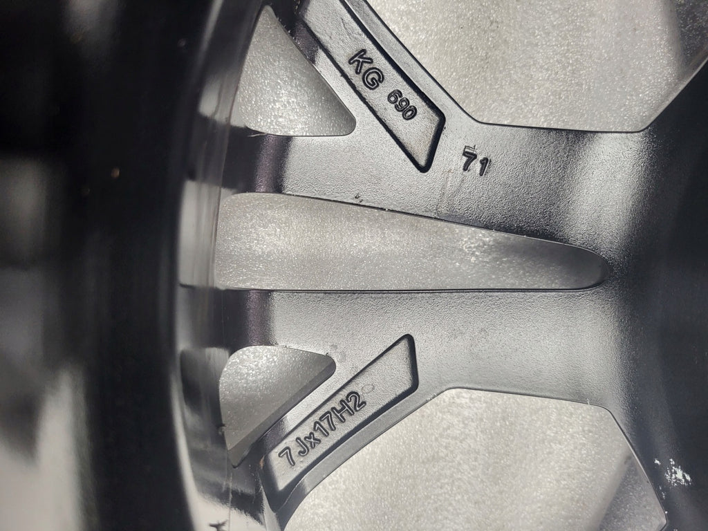 1x Alufelge 17 Zoll 7.0" 5x114.3 40ET KBA53167 Nissan 1 Kangoo Rim Wheel FEL5400671100hg