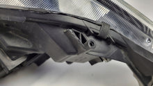Laden Sie das Bild in den Galerie-Viewer, Frontscheinwerfer Honda Civic I 33150-TV0-G416-M1-KUD1 Links Headlight SCH8387846714la