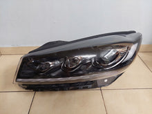 Laden Sie das Bild in den Galerie-Viewer, Frontscheinwerfer Kia Sorento 92101-C5620 LED Ein Satz Scheinwerfer Headlight SCH9864958700gd