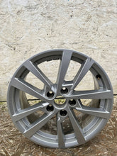 Load image into Gallery viewer, 1x Alufelge 17 Zoll 7.5&quot; 5x112 51ET Glanz Silber 8V0601025 Audi A3 Rim Wheel