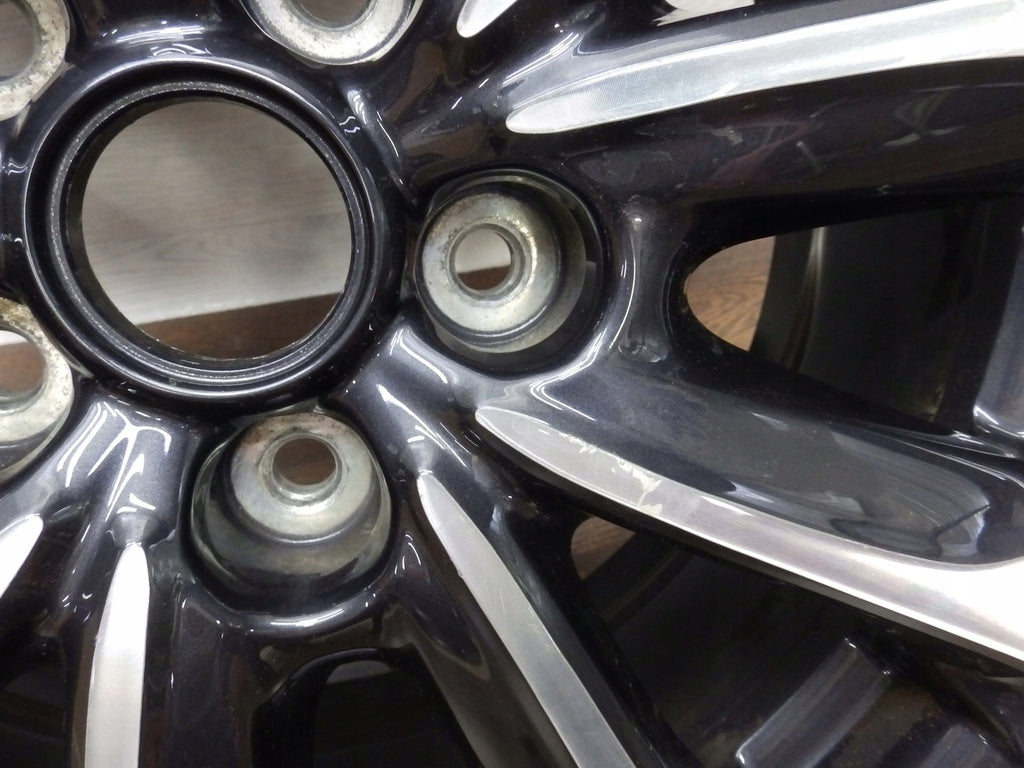 1x Alufelge 18 Zoll 7.0" 5x114.3 50ET Glanz 9965417080 Mazda Cx3 Cx-3 Mg