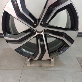 1x Alufelge 22 Zoll 9.0