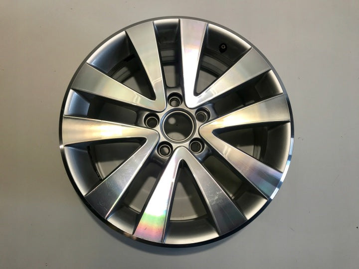 1x Alufelge 17 Zoll 7.0" 5x112 54ET Glanz Silber 5K0601025 VW Golf Rim Wheel FEL9896886690xb