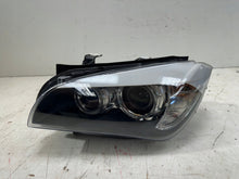 Laden Sie das Bild in den Galerie-Viewer, Frontscheinwerfer BMW X1 E84 89093511 Xenon Links Scheinwerfer Headlight SCH7101520123ic