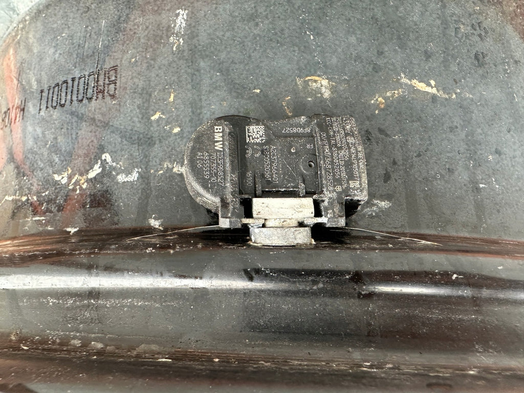 1x Alufelge 20 Zoll 7.5" 5x112 40ET Glanz Schwarz 685775 BMW I8 Rim Wheel