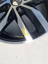 Load image into Gallery viewer, 1x Alufelge 17 Zoll 7.0" 5x112 49ET 5G0601025 VW Golf Vii Rim Wheel FEL8092166190mn