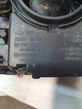 Load image into Gallery viewer, Frontscheinwerfer Toyota Yaris LED Rechts Scheinwerfer Headlight