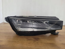 Laden Sie das Bild in den Galerie-Viewer, Frontscheinwerfer Skoda Octavia IV 5E4941016B Rechts Scheinwerfer Headlight SCH6226341592ta