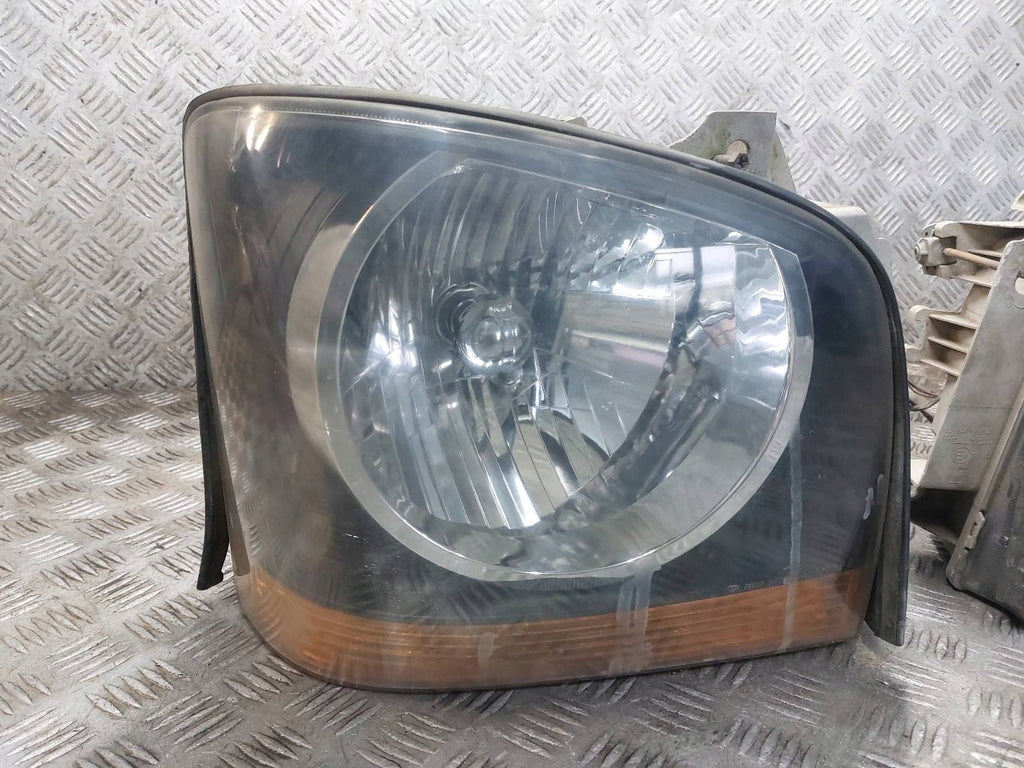Frontscheinwerfer Kia Bongo 0K6B051020 Ein Stück (Rechts oder Links) Headlight