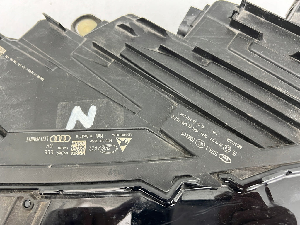 Frontscheinwerfer Audi Q8 4M84941034 Rechts Scheinwerfer Headlight