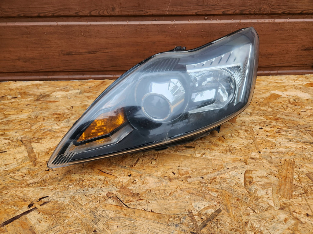 Frontscheinwerfer Ford Focus 8M51-13D155-CF Xenon Links Scheinwerfer Headlight