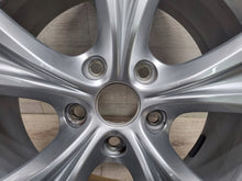 Load image into Gallery viewer, 1x Alufelge 17 Zoll 7.5" 5x112 46ET Glanz Silber 5FA601025C Seat Leon Rim Wheel FEL2865550200eg