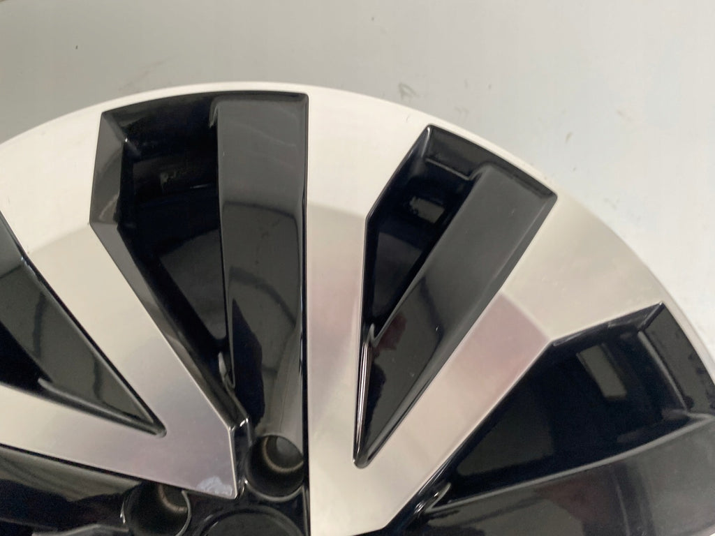 1x Alufelge 18 Zoll 8.0" 5x112 25ET Glanz Schwarz 760601025M Audi Q7 Touareg FEL8242621682kz
