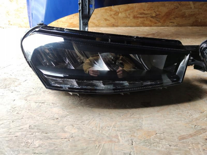 Frontscheinwerfer Skoda Fabia IV 6VB941016 6VB941015 Full LED Rechts oder Links SCH3418671037oo