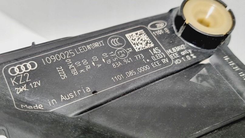 Frontscheinwerfer Audi Q3 83A941773 83A941033 LED Links Scheinwerfer Headlight