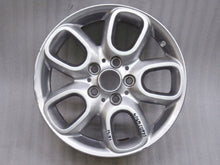 Laden Sie das Bild in den Galerie-Viewer, 1x Alufelge 16 Zoll 6.5&quot; 5x112 54ET Glanz Silber Mini Clubman Rim Wheel