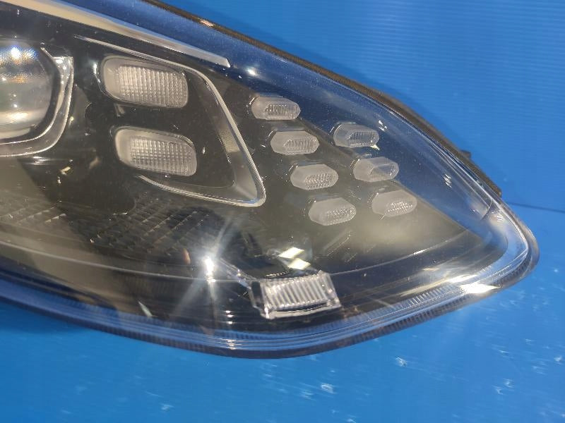 Frontscheinwerfer Kia Sportage IV LED Rechts Scheinwerfer Headlight SCH9219235935yl