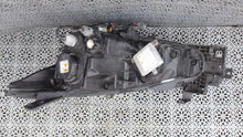 Laden Sie das Bild in den Galerie-Viewer, Frontscheinwerfer Mazda III BHT6-51030 XENON Rechts Scheinwerfer Headlight