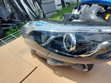 Load image into Gallery viewer, Frontscheinwerfer Toyota Proace 9808589980 Xenon Links Scheinwerfer Headlight SCH7435449910rz