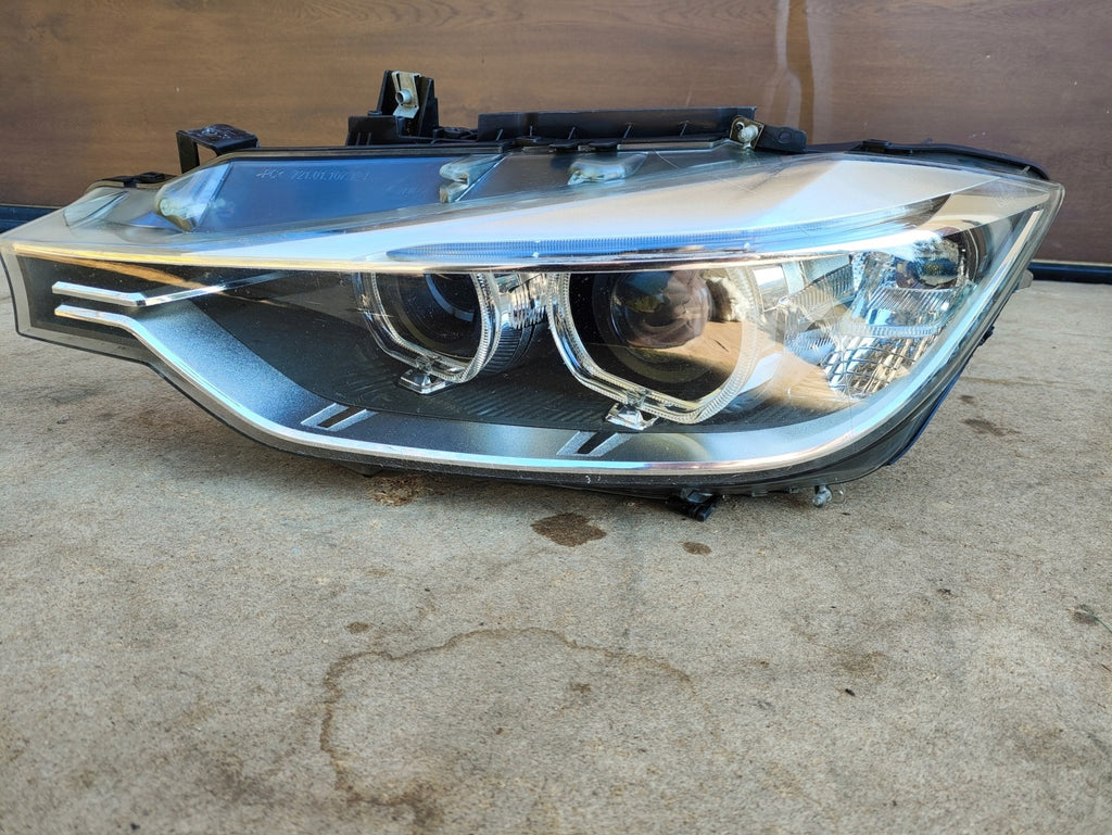 Frontscheinwerfer BMW 3 F30 F31 7314531 7339385 Xenon Links Headlight SCH4206887668uz