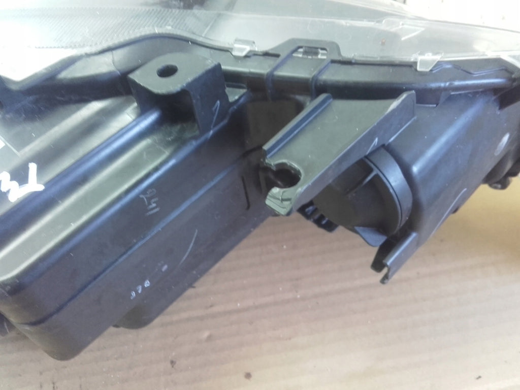 Frontscheinwerfer Toyota Yaris Cross Links Scheinwerfer Headlight SCH8121731566dp