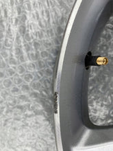 Load image into Gallery viewer, 1x Alufelge 17 Zoll 7.5&quot; 5x114.3 25695345 Nissan Pulsar Rim Wheel