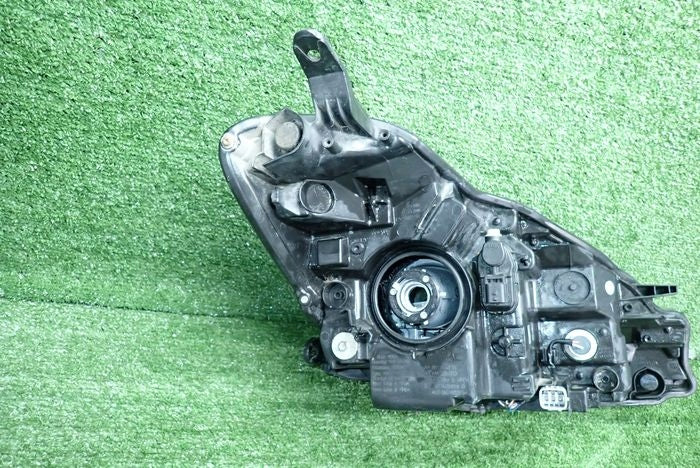 Frontscheinwerfer Toyota Yaris Links Scheinwerfer Headlight SCH9248515040ds