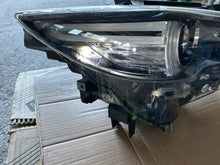Laden Sie das Bild in den Galerie-Viewer, Frontscheinwerfer Mazda Cx5 Cx-5 KB8N-51-030 LED Rechts Scheinwerfer Headlight SCH4740169476og