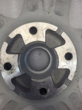 Load image into Gallery viewer, 1x Alufelge 17 Zoll 6.5&quot; 4x108 31ET Glanz Silber 25620X Peugeot 307 Rim Wheel