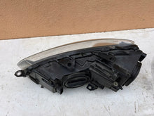 Laden Sie das Bild in den Galerie-Viewer, Frontscheinwerfer VW Golf VI 5K1941752D Rechts Scheinwerfer Headlight SCH1884470608lq