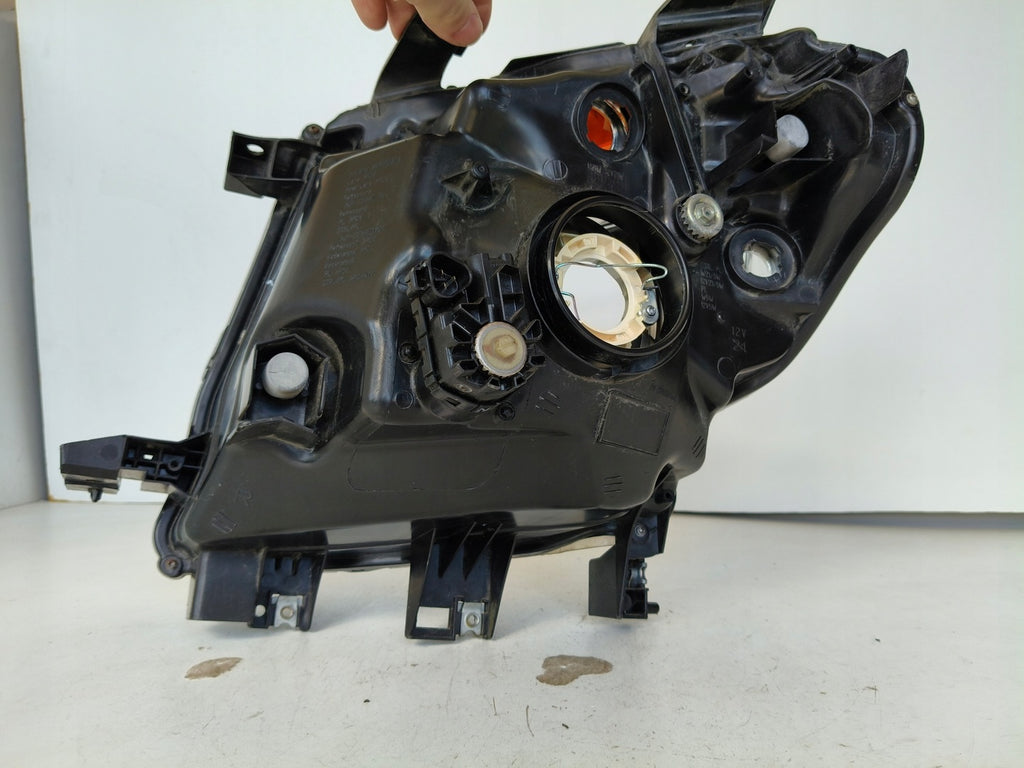 Frontscheinwerfer Ford Ranger Rechts Scheinwerfer Headlight SCH1848844600ck