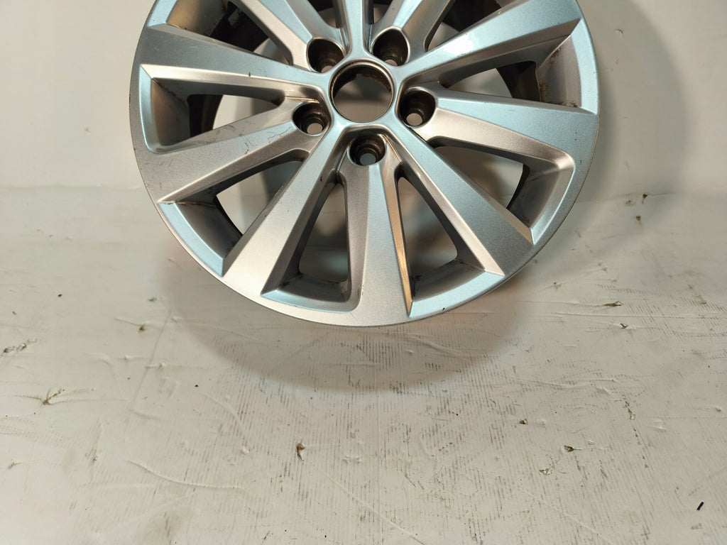 1x Alufelge 15 Zoll 5.5" 5x100 40ET Glanz Silber 6F0601025 Seat I Rim Wheel FEL2659498241xi