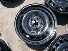 Load image into Gallery viewer, 4x Alufelge 15 Zoll 6.0" 5x112 47ET Silber VW Caddy V Golf III Jetta VI Touran FEL6907765148xw