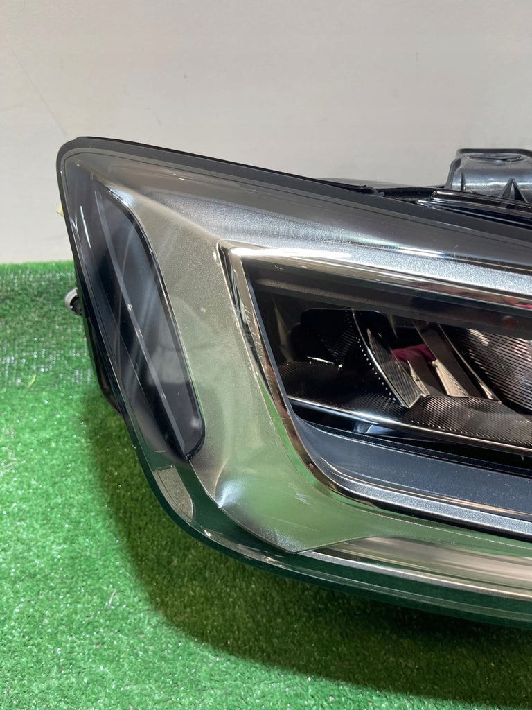 Frontscheinwerfer Audi Q2 81A941012 Rechts Scheinwerfer Headlight SCH7160122040qn