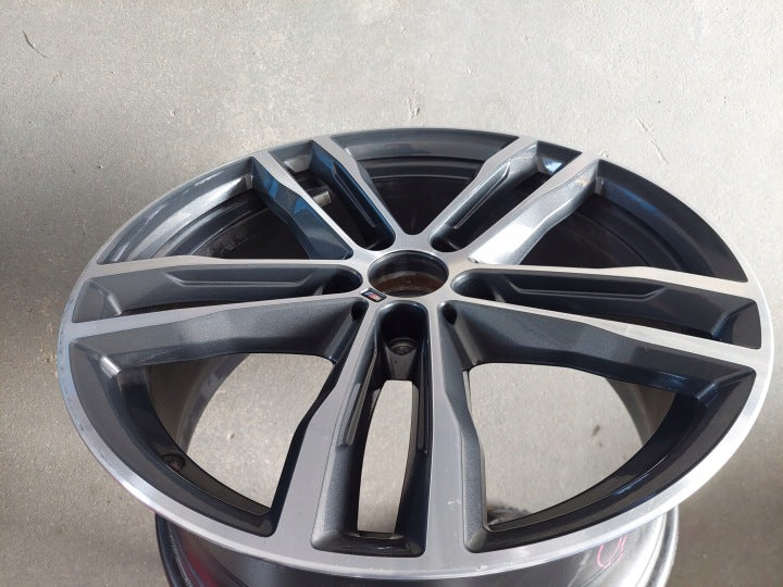 1x Alufelge 19 Zoll 8.5" 5x120 47ET Glanz Grau 7856711 BMW 3 F30 F31 Rim Wheel FEL4627180608wm