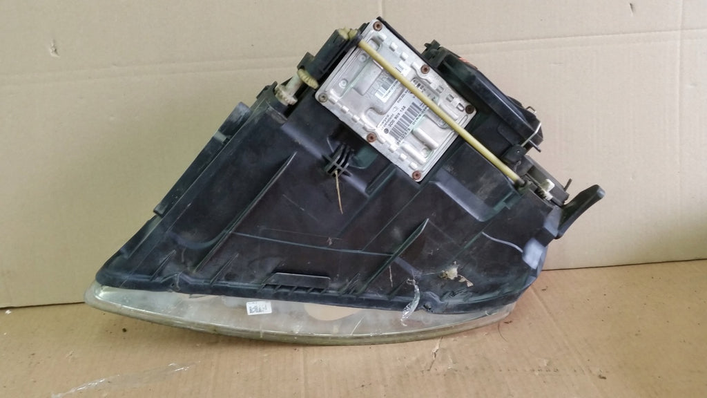 Frontscheinwerfer VW Touareg 7L6941015BK Xenon Ein Stück (Rechts oder Links)