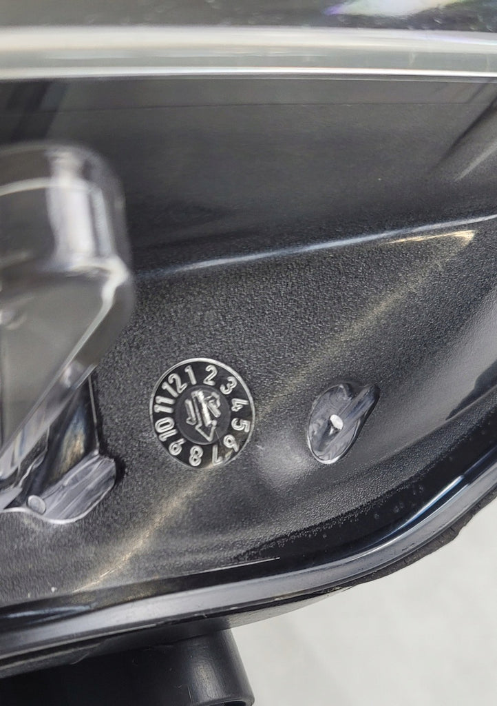 Frontscheinwerfer VW Transporter 7E1941016R Rechts Scheinwerfer Headlight