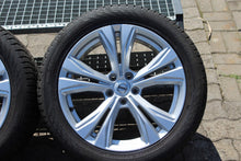 Laden Sie das Bild in den Galerie-Viewer, 4x Alufelge 18 Zoll 8.0" 5x108 42ET Glanz Silber 32243390 Volvo V60 S60 FEL3500393619is