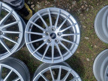 Laden Sie das Bild in den Galerie-Viewer, 4x Alufelge 17 Zoll 7.5" 5x112 29ET Glanz Silber 8W0601025E Audi Allroad FEL3232247530jj